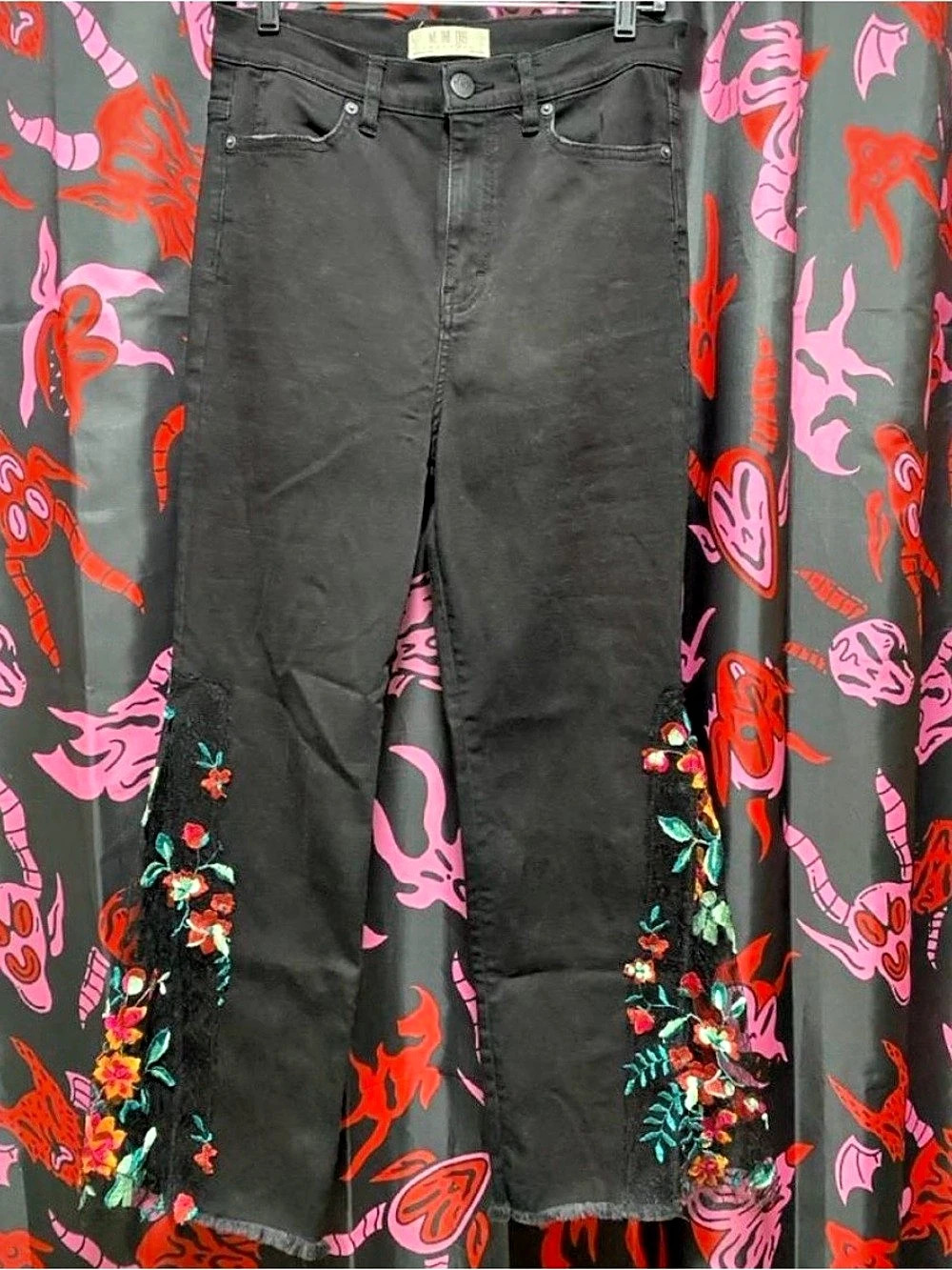 Size 29 We The Free Flare Jeans